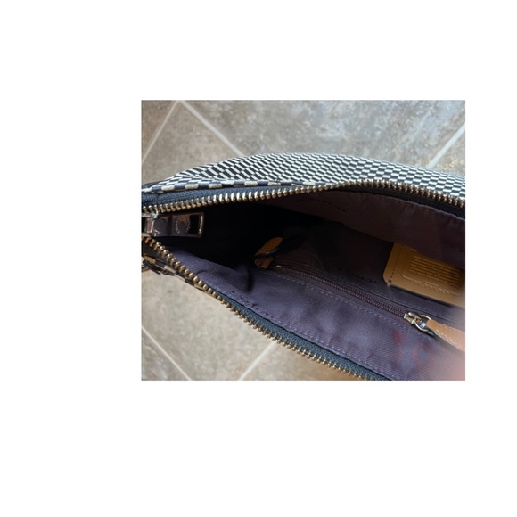 COACH CHELSEA LEGACY JACQUARD SHOULDER BAG - Picture 6 of 6